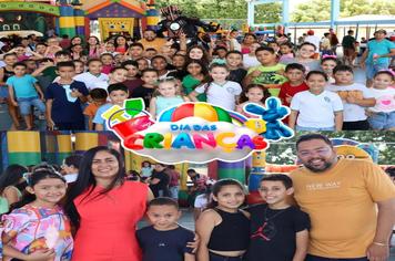 Prefeitura promove festa em homenagem ao Dia das Crianças