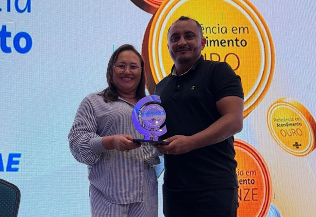 Sala do Empreendedor recebe Selo Ouro em Referência em Atendimento.