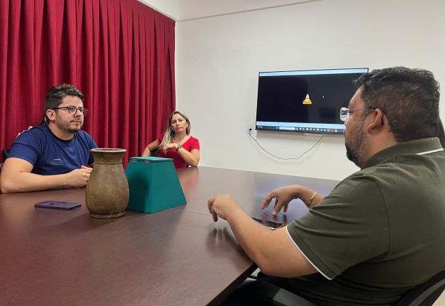 Prefeitura e IFRN - Campus Pau dos Ferros, firmam parceria para iniciarem o Programa Envelhecer nos Territórios